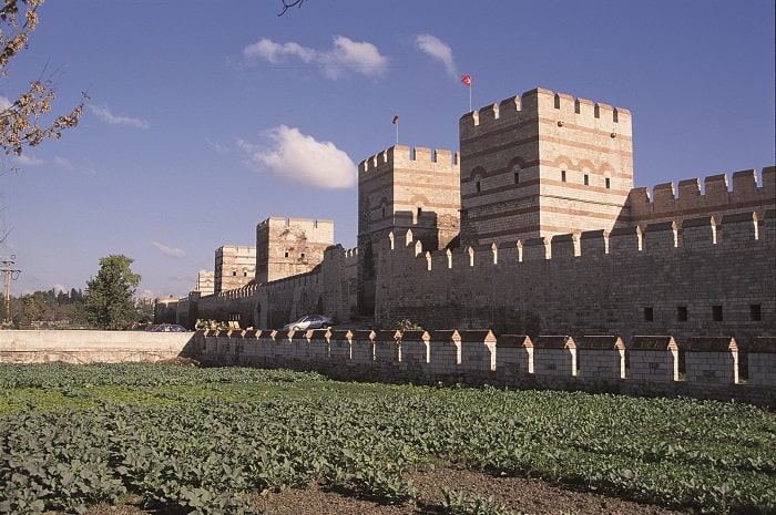 イスタンブール　テオドシウスの城壁