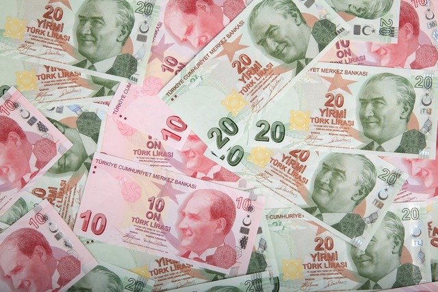 トルコリラの両替はどこがお得？トルコのお金事情と為替レート
