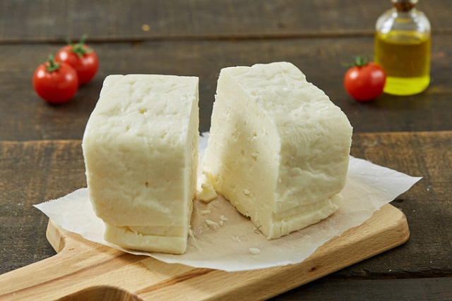 フェタチーズは世界最古のチーズ！作り方やおすすめレシピを紹介